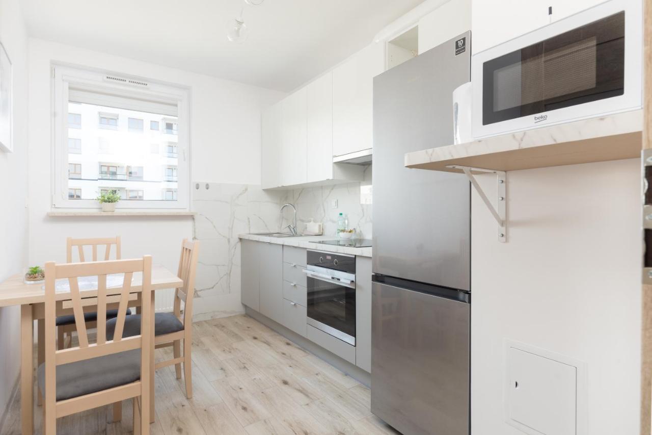 Metro Targowek Homely Apartment Warszawa Eksteriør bilde